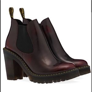 BNIB Dr. Martens Hurston Boot Black Cherry Size 8